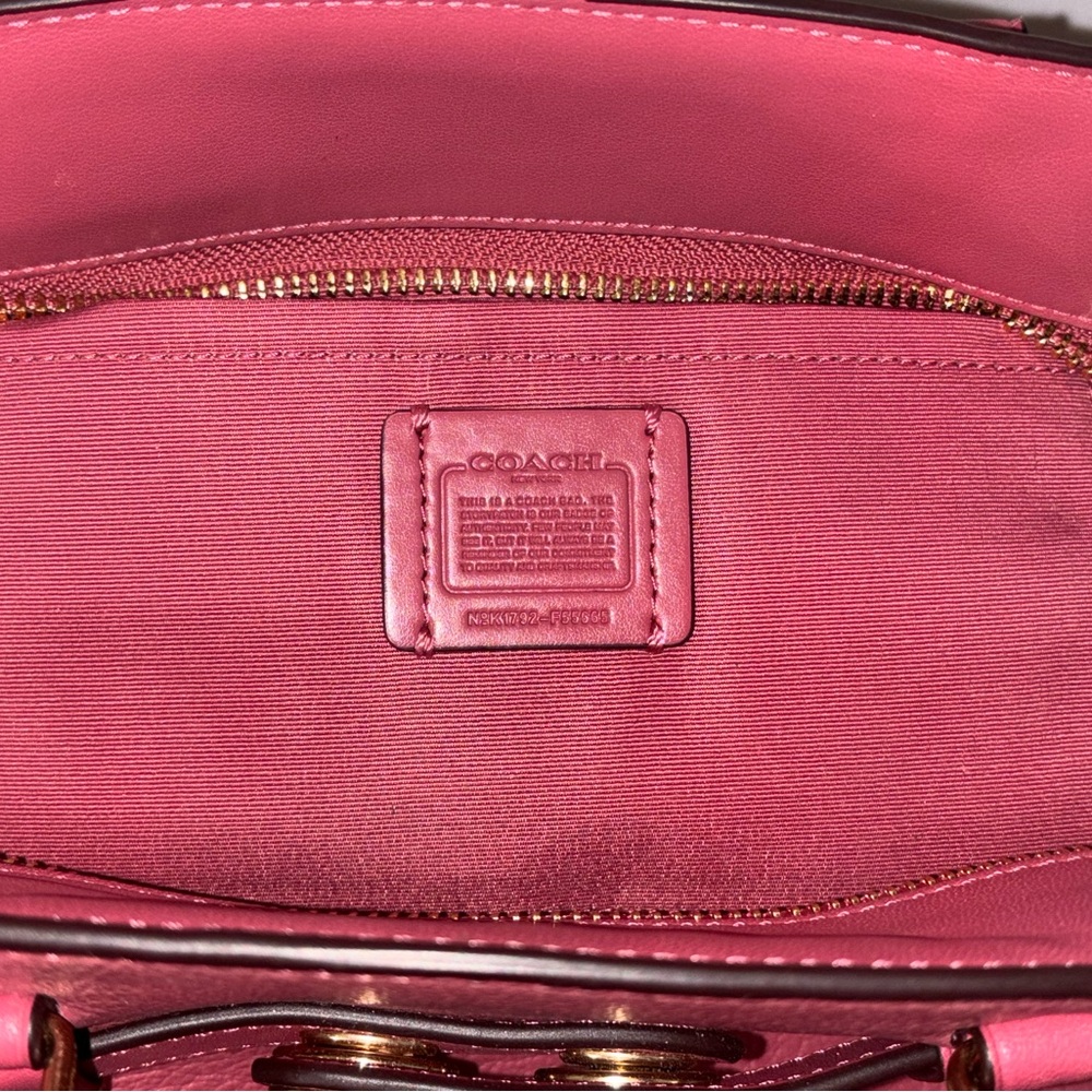 SALE 🎉🎉Coach Blake 25 Carryall bag in a pink/rouge - Picture 6 of 10